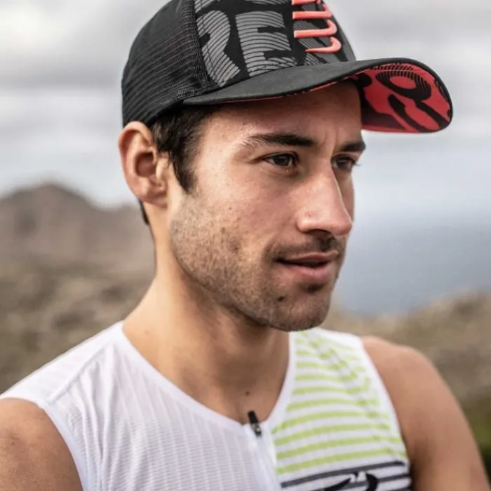 Compressport Caps | Miscellaneous^Trucker Cap Black
