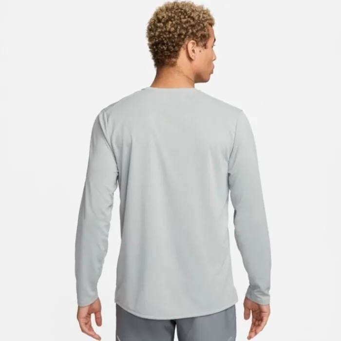 Nike Running Tops & T-shirts^Dri-FIT UV Miler Long Sleeve Tee Grey