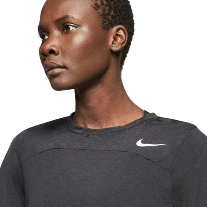 Nike Running Tops & T-shirts^Icon Clash T-Shirt