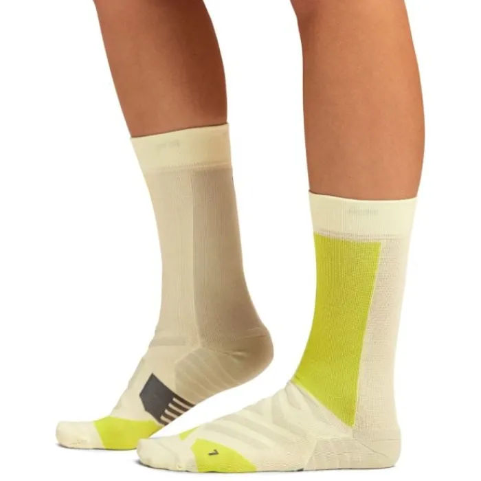 On Socks | Running Socks^Performance High Sock Green