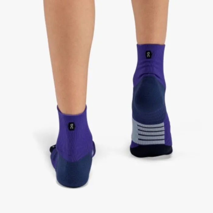 On Socks | Running Socks^Performance Mid Sock Purple
