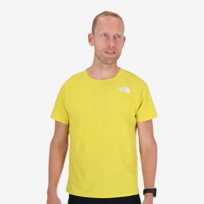 The North Face Running Tops & T-shirts^Flight Weightless S/S Shirt Yellow