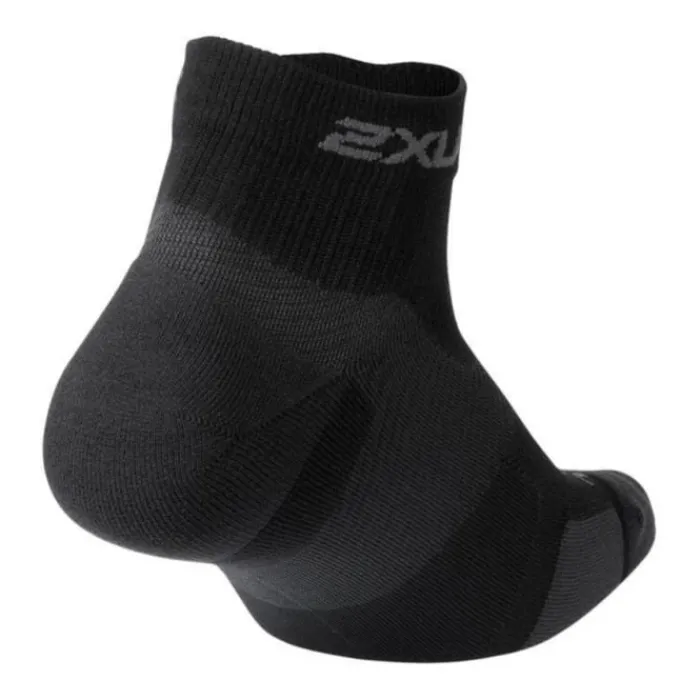 2XU Socks | Running Socks^Vectr Light Cush Crew Socks Black